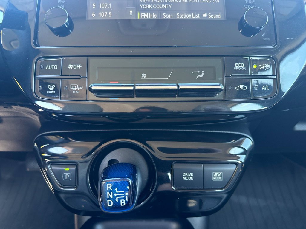Used 2018 Toyota Prius Two w/ Prius Two Safety Plus Package FWD image 22