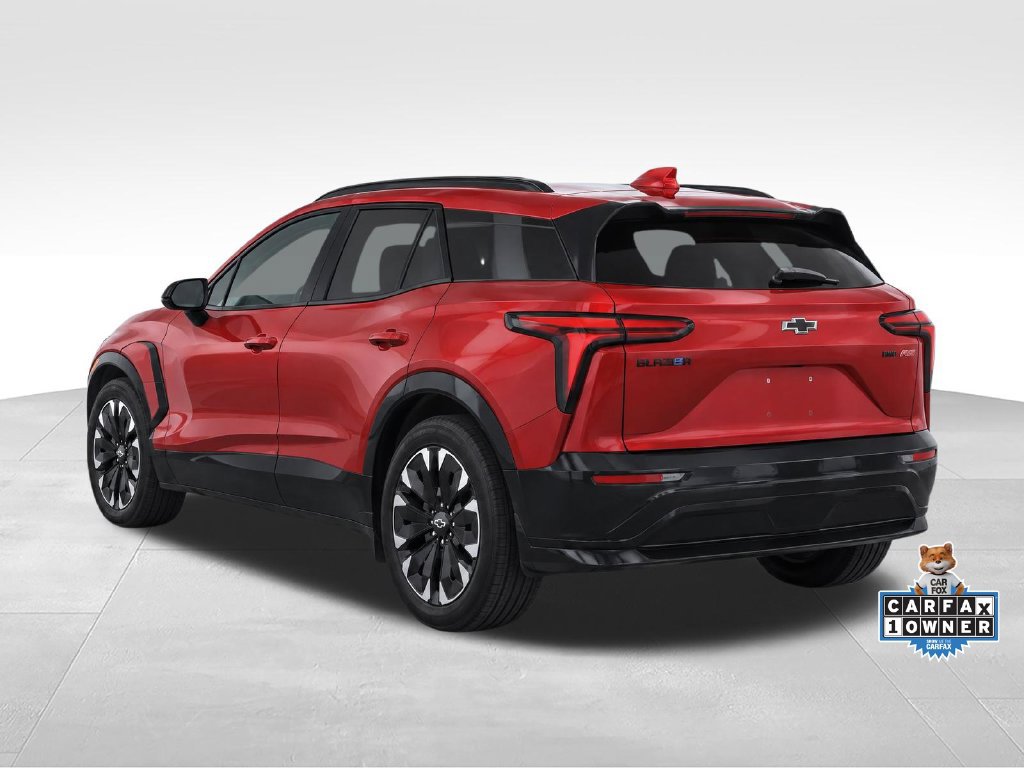Used 2024 Chevrolet Blazer EV RS AWD/4WD image 3