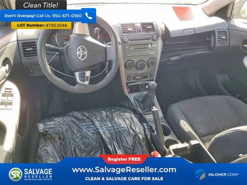 Used 2011 Toyota Corolla S image 11