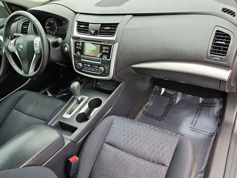 Used 2017 Nissan Altima 2.5 SV FWD image 32
