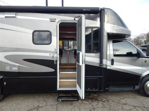 Used 2007 Chevrolet Express 3500 w/ RV Package image 15