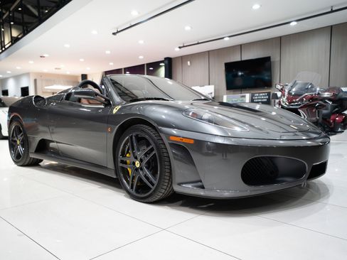 Used 2008 Ferrari F430 Spider image 5