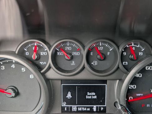 Used 2023 Chevrolet Silverado 1500 Custom Trail Boss AWD/4WD image 18