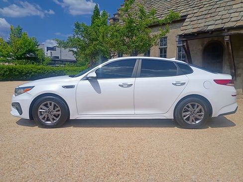 Used 2020 Kia Optima LX FWD image 6