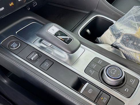 Certified 2025 INFINITI QX60 Sensory image 16