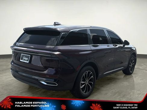 Used 2024 Lincoln Nautilus Premier w/ Equipment Group 102A AWD/4WD image 6