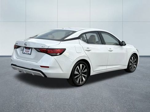 Used 2023 Nissan Sentra SV w/ SV Premium Package image 3