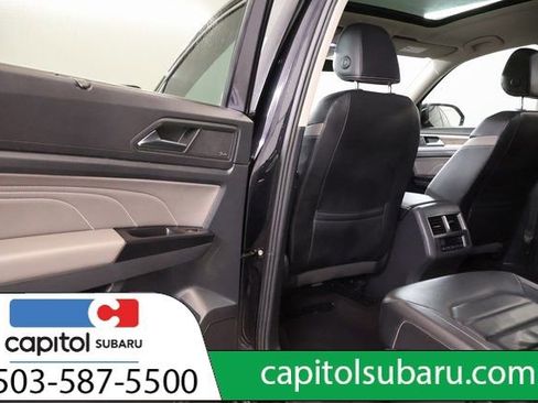 Used 2021 Volkswagen Atlas SEL Premium image 29
