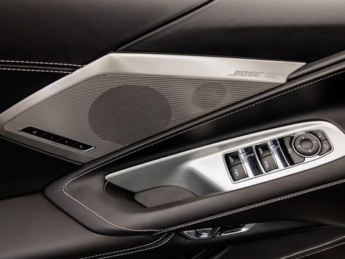 Used 2024 Chevrolet Corvette Stingray Premium Conv w/ Z51 Performance Package image 37