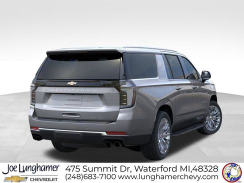 New 2026 Chevrolet Suburban Premier w/ Sun And Tow Package AWD/4WD image 4