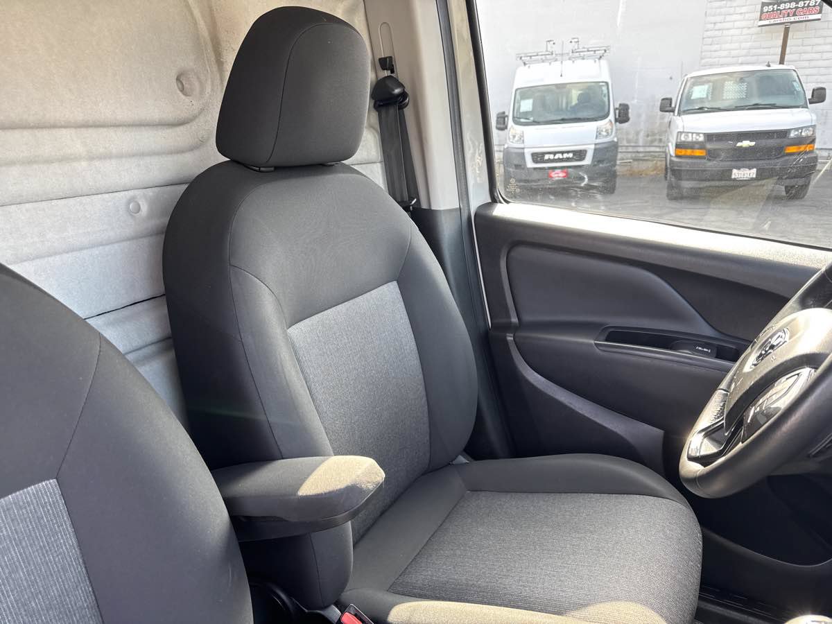 Used 2022 RAM ProMaster City Tradesman FWD image 13