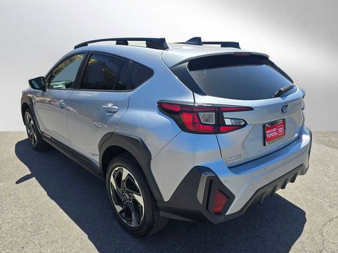 Used 2024 Subaru Crosstrek 2.5i Limited w/ Crosstrek Mirror Package AWD/4WD image 5