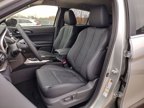 New 2026 Mitsubishi Eclipse Cross SE image 6