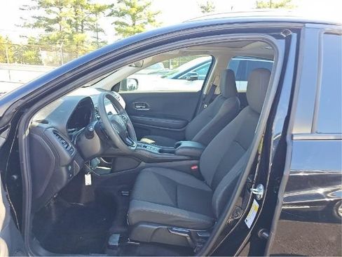 Used 2022 Honda HR-V EX image 4