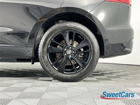 Used 2025 Jaguar F-PACE R-Dynamic S image 50