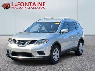Used 2016 Nissan Rogue S w/ S Family Package image 1