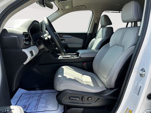 Certified 2025 Honda Pilot EX-L image 7