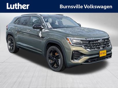 New 2026 Volkswagen Atlas Cross Sport SEL R-Line