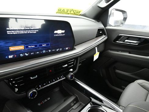 New 2026 Chevrolet Tahoe Premier image 24