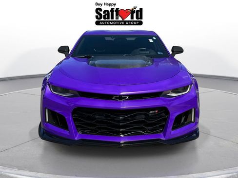 Used 2017 Chevrolet Camaro ZL1 RWD image 7