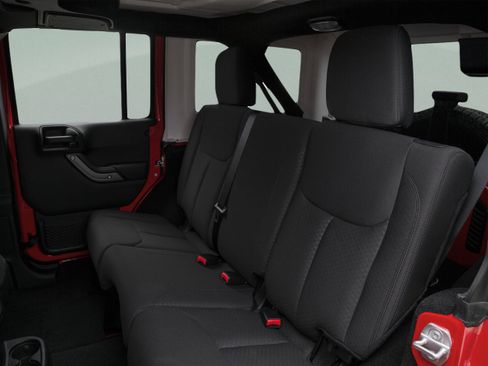 Used 2016 Jeep Wrangler Unlimited Rubicon w/ Connectivity Group AWD/4WD image 15