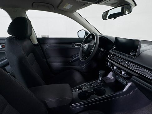 Used 2023 Honda Civic LX image 27