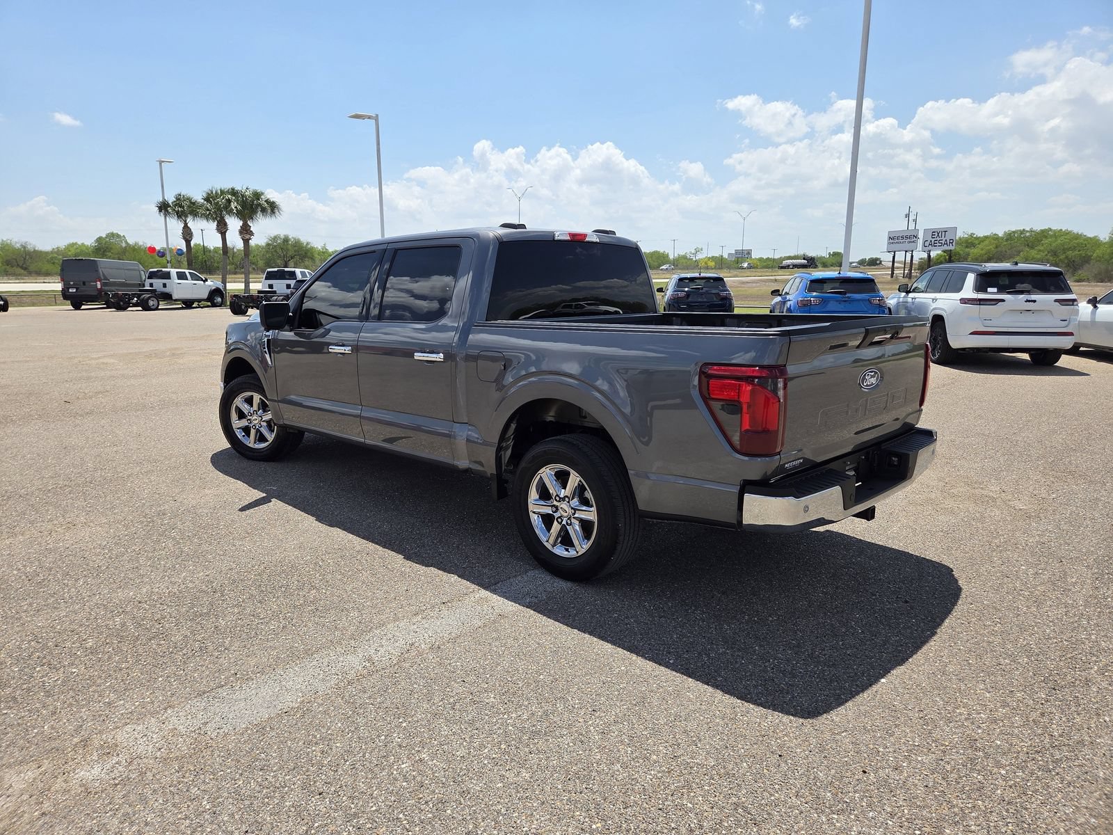 Used 2024 Ford F150 XLT w/ Mobile Office Package RWD image 6