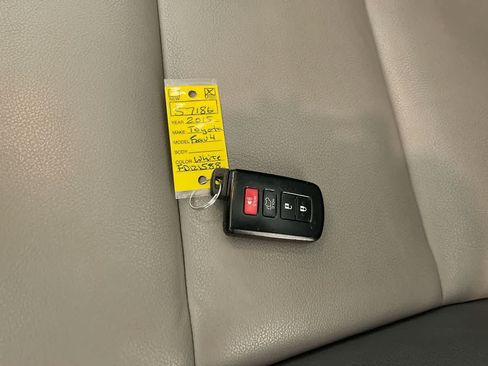 Used 2015 Toyota RAV4 Limited AWD/4WD image 27
