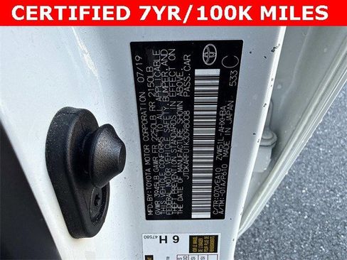 Used 2019 Toyota Prius XLE image 29