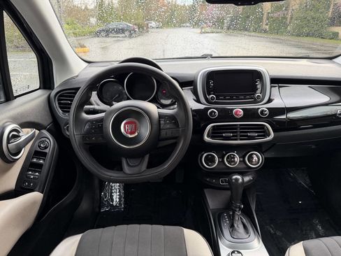 Used 2016 FIAT 500X Lounge image 17