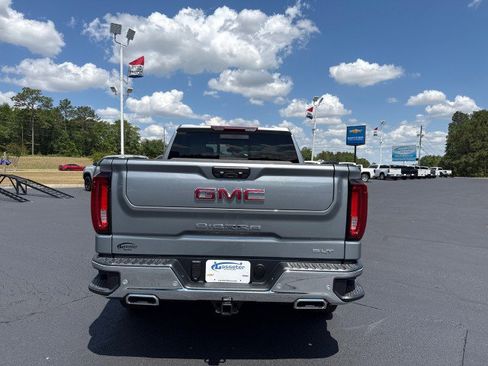 New 2026 GMC Sierra 1500 SLT AWD/4WD image 4