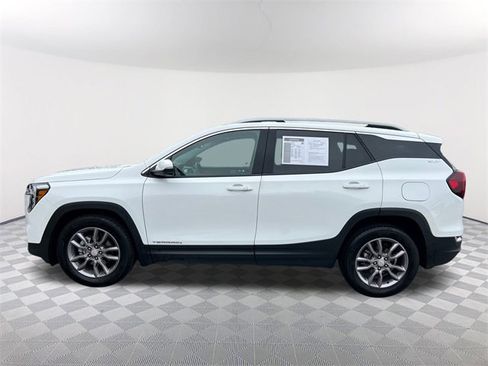 Certified 2023 GMC Terrain SLT w/ Infotainment Package II image 8