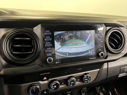 Used 2021 Toyota Tacoma SR image 31