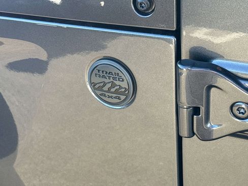 New 2026 Jeep Gladiator Sport image 7