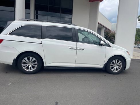 Used 2016 Honda Odyssey EX-L image 12