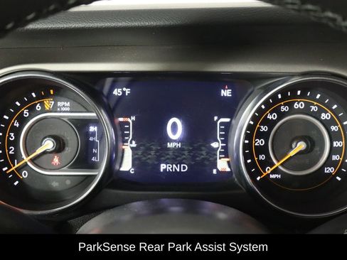 Used 2021 Jeep Wrangler Unlimited Sport image 28