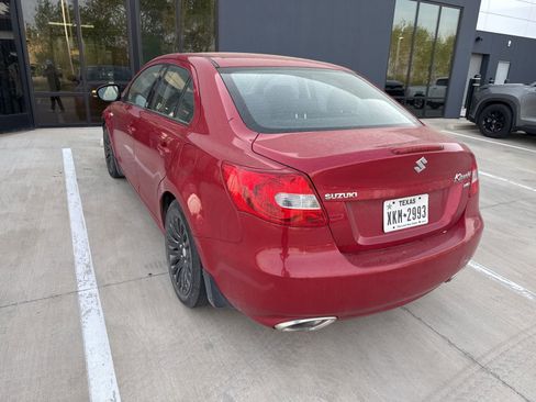 Used 2012 Suzuki Kizashi SE image 7