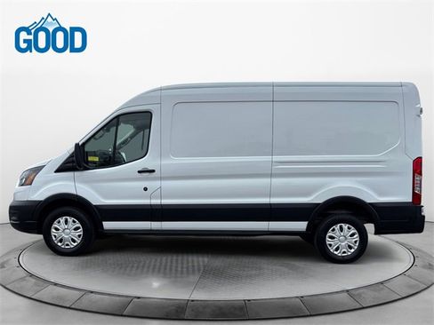 Used 2022 Ford E-Transit Medium Roof image 2