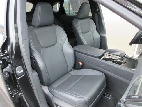 Used 2025 Lexus RX 350h image 24