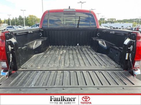 Certified 2023 Toyota Tacoma SR5 image 28