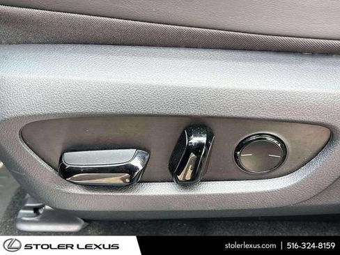 Used 2025 Lexus RX 350 Premium w/ Accessory Package AWD/4WD image 23
