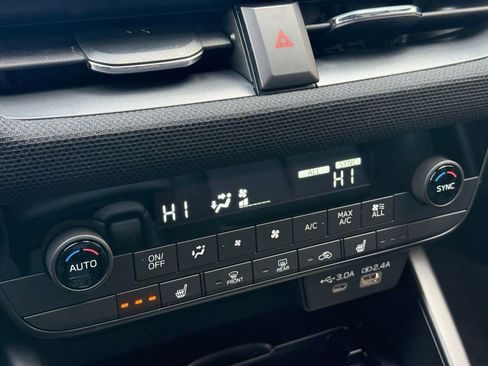 New 2026 Subaru Outback Premium image 17