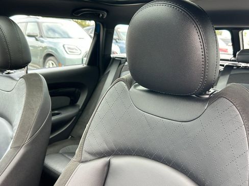 Used 2024 MINI Cooper Clubman S image 14