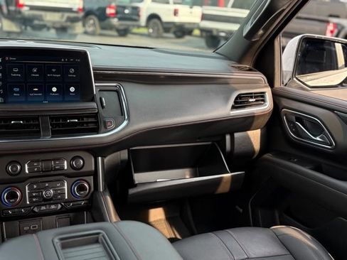 Used 2024 Chevrolet Tahoe RST w/ Luxury Package AWD/4WD image 33