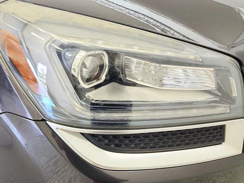 Used 2016 GMC Acadia Denali AWD/4WD image 33