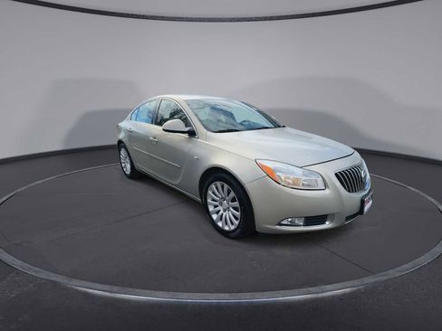 Used 2011 Buick Regal CXL w/ RL3 Preferred Equipment Group image 2