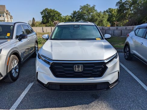 Used 2023 Honda CR-V EX image 14