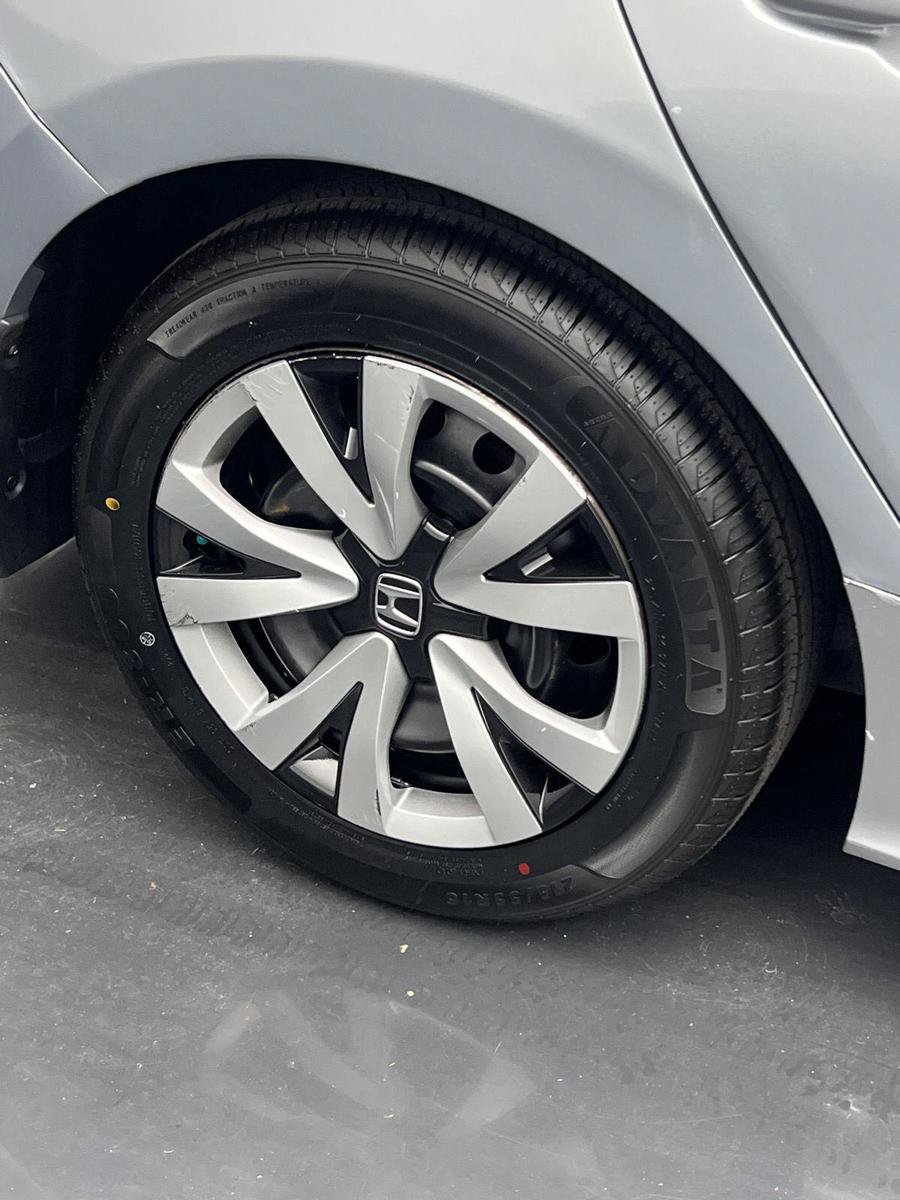 Used 2022 Honda Civic LX image 36