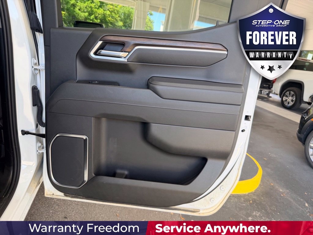 Used 2026 GMC Sierra 1500 SLT RWD image 18