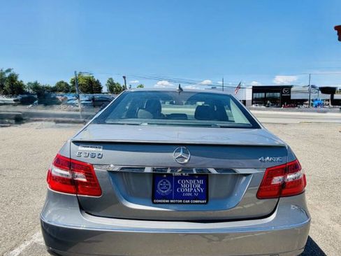 Used 2013 Mercedes-Benz E 350 4MATIC Sedan image 8